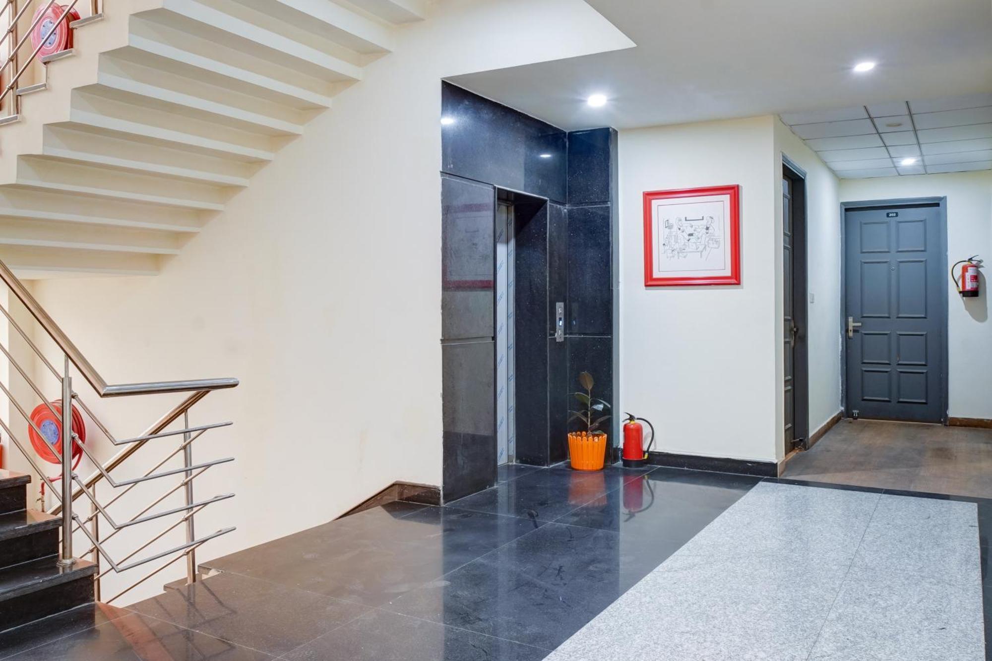 Hotel Noida Express Extérieur photo