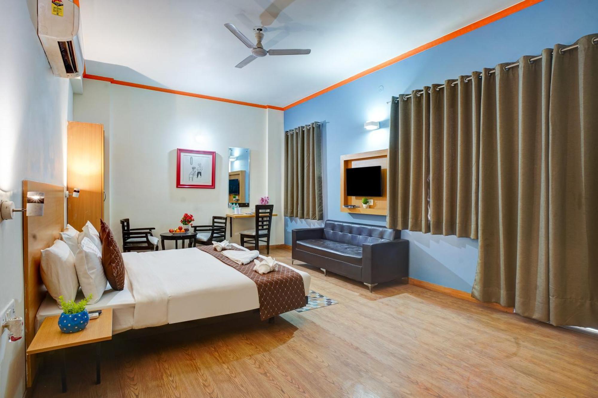 Hotel Noida Express Extérieur photo